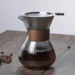 ⁦إبريق قهوة زجاجي مخطط يُغسل يدويًا، مناسب للاستخدام المنزلي، مزود بفلتر وكوب قهوة.⁩ - الصورة ⁦9⁩