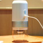 ⁦مطحنة قهوة كهربائية سيراميكية محمولة للاستخدام الخارجي، قابلة للشحن عبر منفذ USB⁩ - الصورة ⁦4⁩